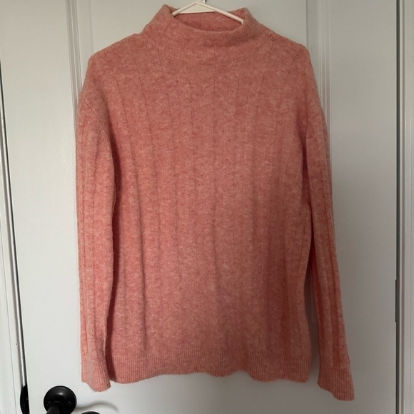Elie Tahari Sweaters - Elie TAHARI Sweater